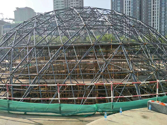 攀枝花球形网架钢结构施工